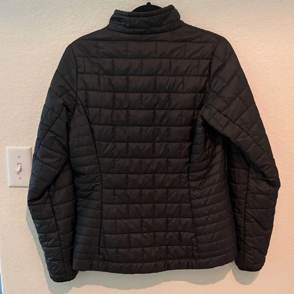 Patagonia Women’s Black Nanopuff Jacket - Picture 3 of 10